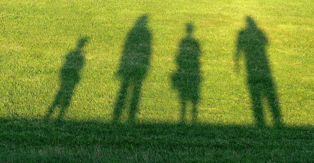 familia, amigos, saude mental, qualidade de vida, relacionamentos, psicologa mogi mirim, camila prado, psicanalise, desenvolvimento pessoal, inteligencia emocional, independência emocional